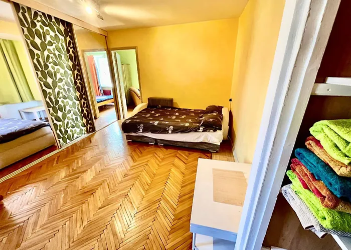3 Room Home In Stroomi Beach Area